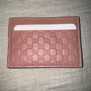 Gucci pink card holder. NEW